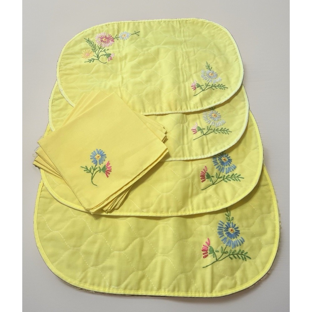 Vintage 70s MCM Yellow Embroidered Floral Cotton Placemat/Napkin Set For 4